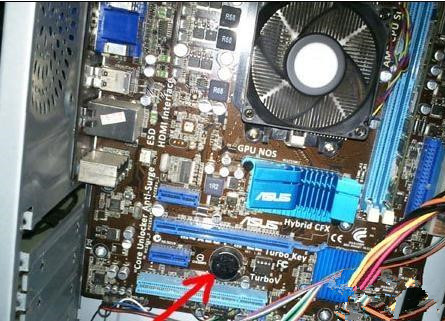 電腦開機卡在正在啟動Windows怎么辦？