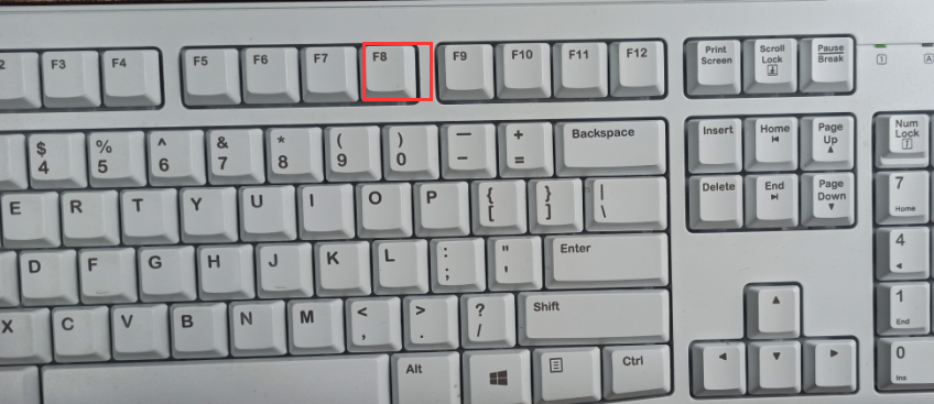 Win7重裝后進不去系統怎么辦？