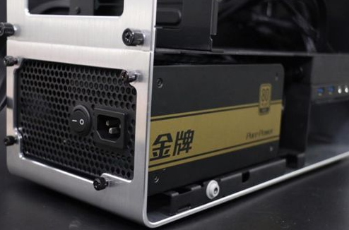 Win7旗艦版系統電腦啟動不了怎么辦？