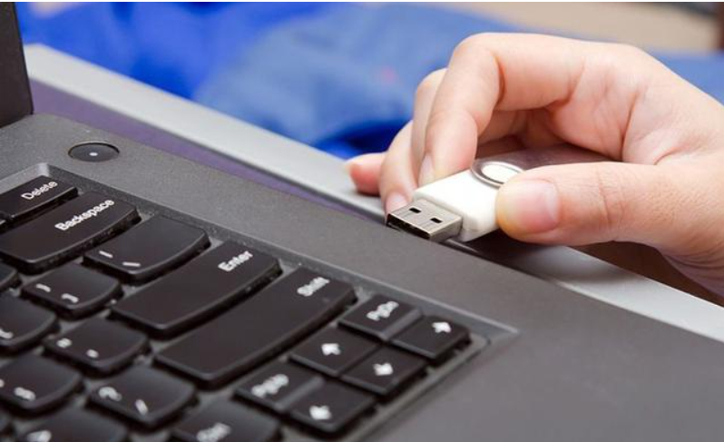 Windows系統怎么固定U盤的盤符？電腦固定U盤盤符教程