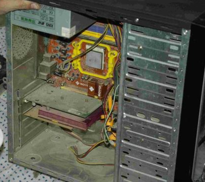 Win10電腦經常死機是什么原因？