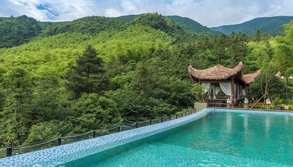 夏天游泳發朋友圈的精美句子 夏天游泳發朋友圈的句子