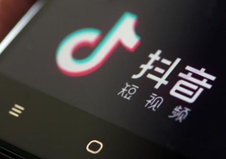 抖音吃飯睡覺伸一伸懶腰什么歌 抖音吃飯睡覺伸一伸懶腰歌曲介紹