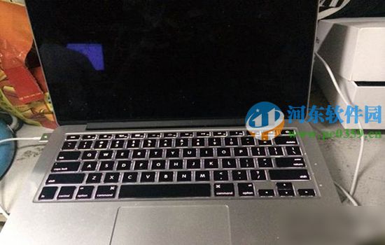 mac安裝win10系統出現黑屏怎么辦？解決mac安裝win10黑屏的方法