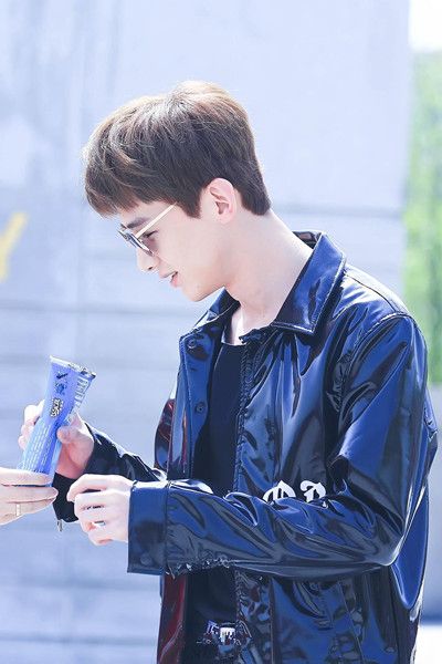 抖音相看兩不厭只有敬亭山是什么歌？抖音唯有敬亭山歌曲分享