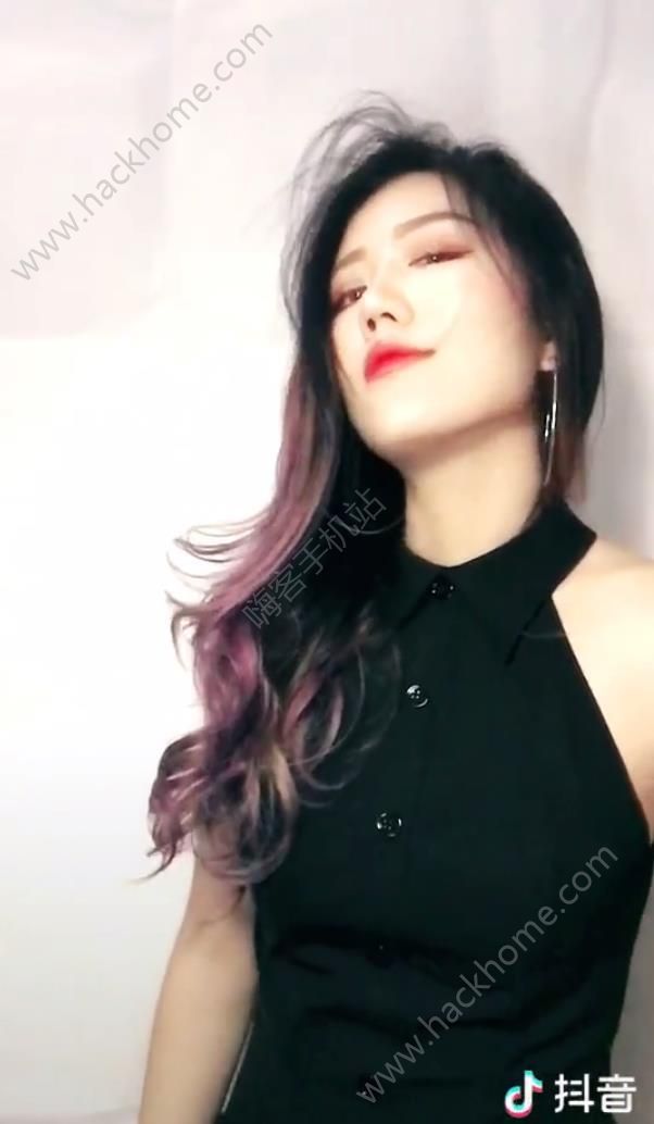 抖音變身bgm是什么音樂？抖音變身bitch怎么拍
