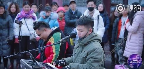 抖音當我不在你身邊是什么歌？抖音當我不在你身邊原唱bgm歌詞