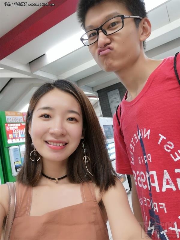 華為nova3相機怎么樣，好不好，美顏拍照、自拍美不美?